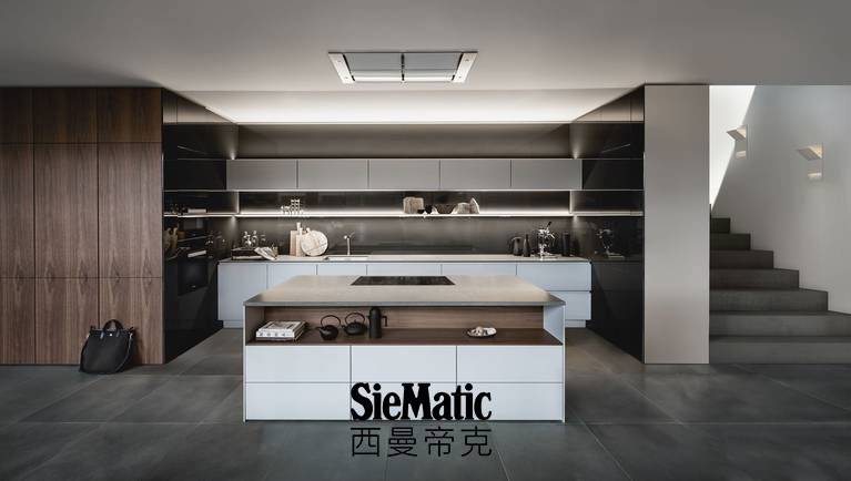 Minimalist kitchen design with SieMatic StoneDesign countertop in volcanic stone